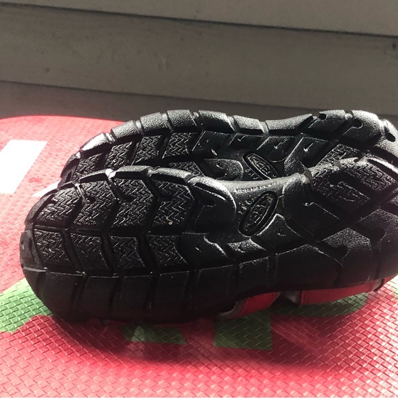 KEEN Toddler Seacamp II CNX Racing Red/Gargoyle 1014470 Water Shoes Size 13 - Picture 10 of 11